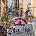 Starita Bed & Pizza 4* Неаполь