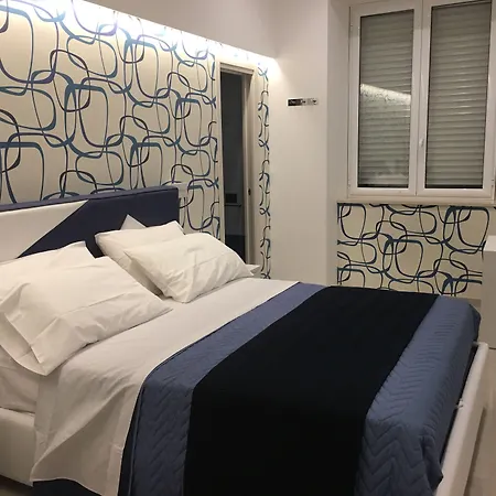 Starita Bed & Pizza 4*