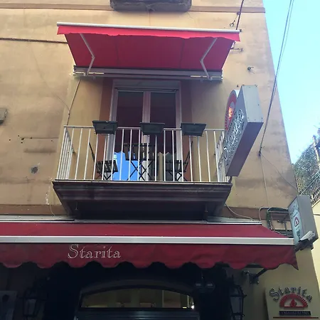 Starita Bed & Pizza Отель типа 